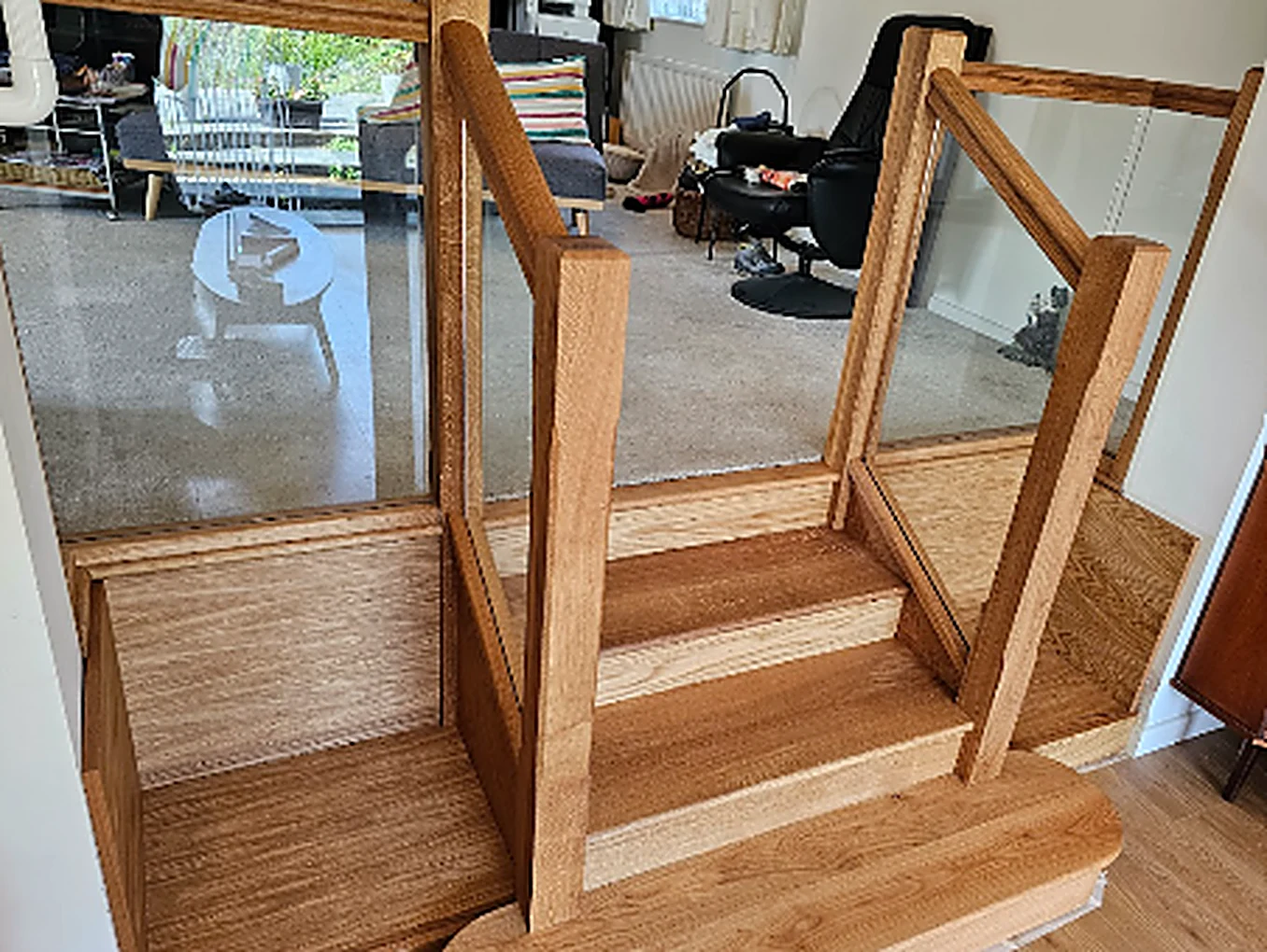 Oak & Glass Staircase - Staircases in Amersham